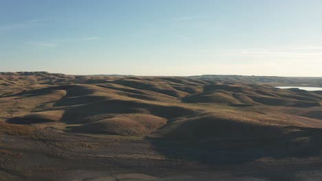 Orbiting-view-of-vast-area-of-hills-in-South-Dakota