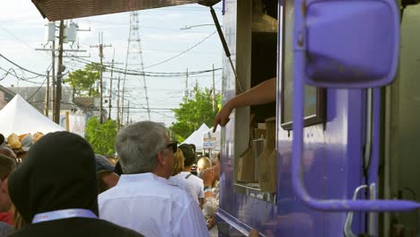 Food-Truck-Crowd-Waiting-Poboy-Fest-New-Orleans-Louisiana-Day-Exterior