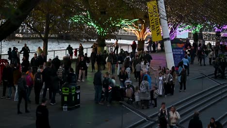 Christmas-Walk-Past-The-Southbank-Centre-and-The-River-Thames,-London,-United-Kingdom