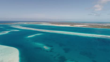 Aerial-view-fantastic-landscape-turn-over-sebastopol-reef-barrier,-turquoise-blue-water