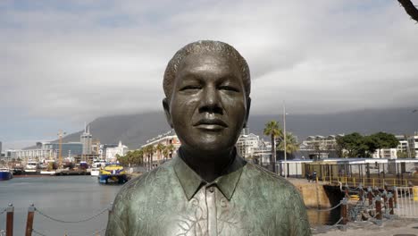 Primer-Plano-Del-Ganador-Del-Premio-De-La-Paz-Nelson-Mandela