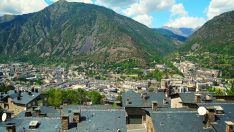 Andorra-La-Vella-Dörfer-Blick-Aus-Einem-Hotelfenster