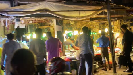 Fischmarkt-Im-Freien-In-Bangladesch