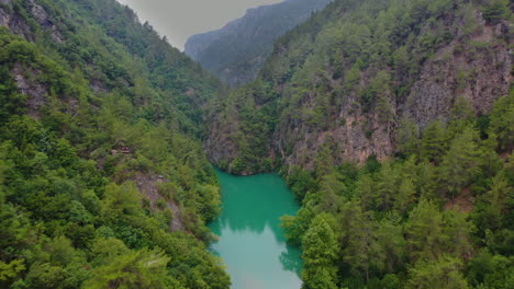 Picturesque-aerial-view-of-Chouwen-Lake-along-the-scenic-Nahr-Ibrahim-in-Lebanon