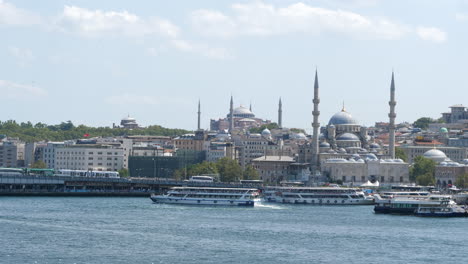 Istanbul-Cityscape-with-Mosques,-Galata-Bridge-and-Bosporus-Strait
