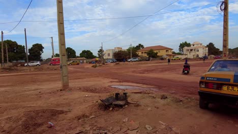 Oic-Gambia-Road-Expansion-Project-4k---Intersección-En-El-Cruce-Mariama-Kunda
