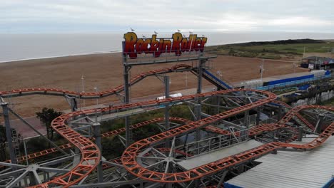 drone-footage-of-closed-tourist-attractions-on-a-foggy-morning-drone-video-of-Skegness,-UK
