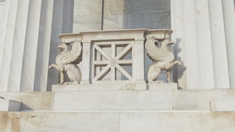 Symmetrical-marble-sculpted-horse-railing-between-columns-of-the-National-Library-Building