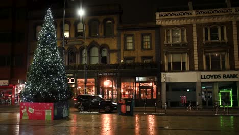 An-early-morning-view-of-the-Christmas-tree-within-Hammersmith,-London,-United-Kingdom