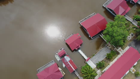 Drone-top-view-of-floating-houses-in-Rompin-Pahang,-Malaysia