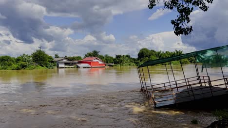 Extreme-Flooding-Damage-In-Northern-Thailand