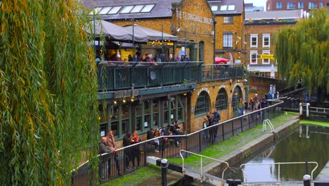 People-At-The-Camden-Lock-Market-And-The-T