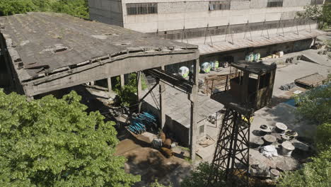 Verlassenes-Industrielagergebiet-Der-Chiatura-fabrik-In-Georgia