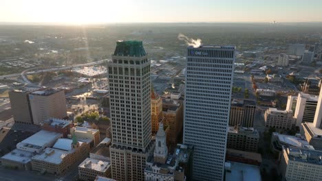 One-Gas-and-downtown-skyscrapers-in-Tulsa-Oklahoma-at-sunrise