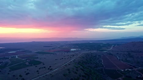 Drohnenaufnahme-Des-Sonnenuntergangs-In-Der-Nähe-Des-Hermon-Israel