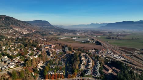 Fly-Over-Residential-Area-Of-Sumas-Mountain-Abbotsford-In-British-Columbia,-Canada