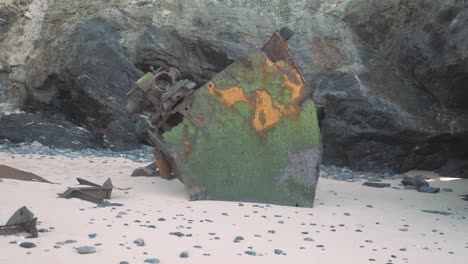 Shipwreck-engine-block-remains-on-beach