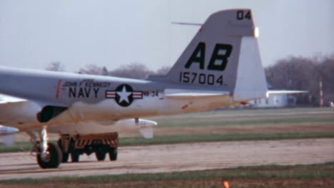 Grumman-A-6-Intruder-of-United-States-Navy-at-Glenview-Naval-Air-Station,-Illinois,-in-May-1970