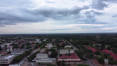 Drohnenvideo-Der-Außenbezirke-Von-Bulawayo,-Simbabwe