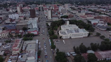 Fahrvideo-Vom-Rathaus-In-Bulawayo,-Simbabwe