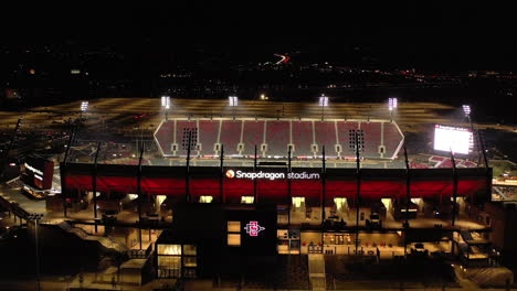 Closeup-of-Snapdragon-Stadium-in-San-Diego-California