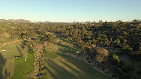 Private-luxury-golf-club-in-Rancho-Santa-Fe,-California