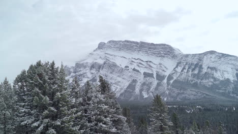 Beautiful-mountain-in-snowy-Banff-National-Park,-Alberta,-Canada