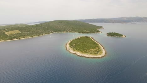 Eine-Fantastische-Aufnahme-Einer-Wunderschönen-Kroatischen-Insel