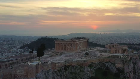 Antenne---Akropolis-Von-Athen-Bei-Sonnenuntergang