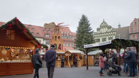 Historic-Christmas-Market-in-Weimar-on-Main-Square-with-Wooden-Pyramid