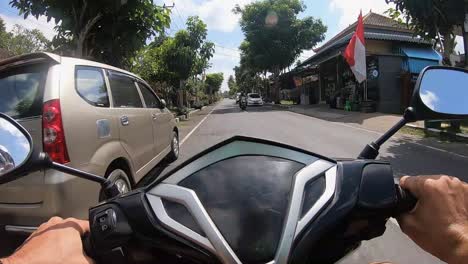 Lapso-De-Tiempo-Montando-Una-Motocicleta-En-Bali,-Indonesia
