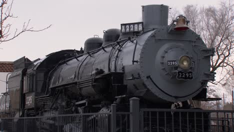 Una-Máquina-De-Vapor-Mikado-De-1920-Es-Un-Tren-De-Pasajeros-De-La-Compañía-Americana-De-Locomotoras-Ubicado-En-Boise,-Idaho