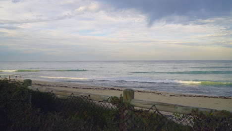 Perth-Australia-Occidental-Salida-Del-Sol-Ocean-Surfers-Playa-Timelapse-Por-Taylor-Brant-Película