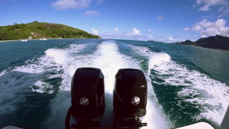 Seychelles-st-anne-marine-park,-Boat-heading-back-from-St-Anne-marine-park