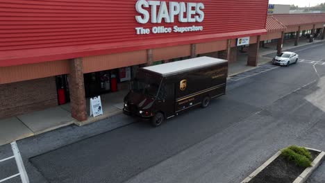 United-Parcel-Service-UPS-truck,-a-natural-gas-vehicle