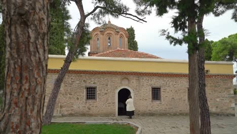 Vlatades-Monastery-or-Vlatadon-Monastery-in-Thessaloniki-Built-in-the-14th-century-during-the-late-era-of-the-Byzantine-Empire,-it-is-a-UNESCO-World-Heritage-Site