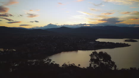 Timelapse-of-Lake-Jindabyne-Snowy-Mountains-of-Australia-Perisher-Thredbo-Jindy-Sunset-Winter-by-Taylor-Brant-Film