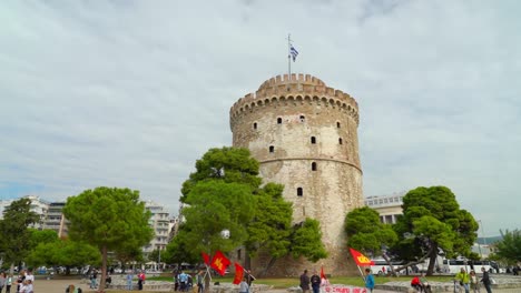 White-Tower-of-Thessaloniki-takes-the-form-of-a-cylindrical-drum-23-m-in-diameter-with-a-height-of-34-m-above-ground-level