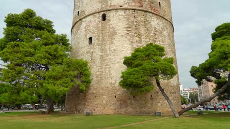 In-1912,-Greece-took-again-into-custody-the-city-of-Thessaloniki-and-the-White-Tower-of-Thessaloniki-was-substantially-remodeled-and-its-exterior-was-whitewashed