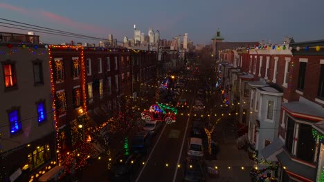 Outdoor-Christmas-light-display-on-South-13th-St