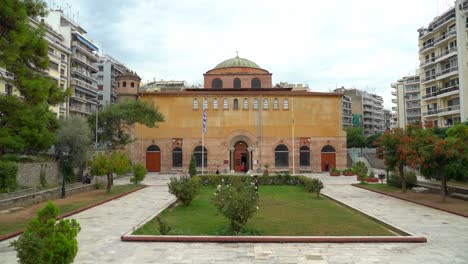 Die-Kathedrale-Von-Agia-Sophia-In-Thessaloniki-Hat-Eine-Struktur-Aus-Dem-7.-Jahrhundert-Und-Ist-Eine-Der-ältesten-Kirchen-Der-Stadt,-Die-Heute-Noch-Steht