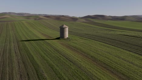 Italy-Silo-in-the-countryside-with-green-field