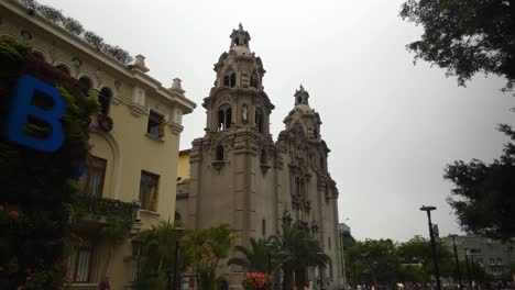 A-tall-church-or-cathedral-called-"Virgen-Milagrosa"-located-in-Lima,-Peru-in-the-Miraflores-district-very-near-to-a-public-park-called-"Parque-Kennedy"
