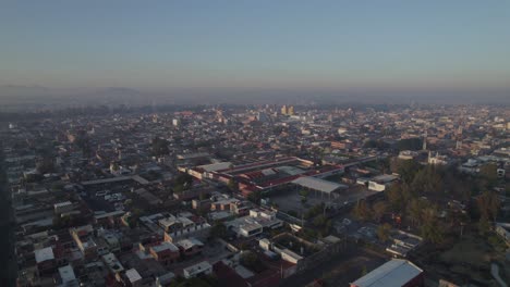 Stabilisierte-Luftaufnahme-Einer-Stadt-In-Mexiko