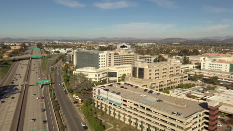 Aerial-view-of-Sharp-Memorial-Hospital-on-highway-163-in-San-Diego,-California