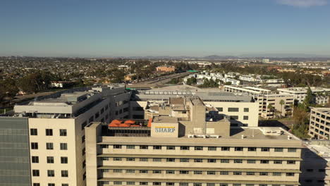 Sharp-Memorial-Hospital-In-Kearny-Mesa,-San-Diego,-Kalifornien