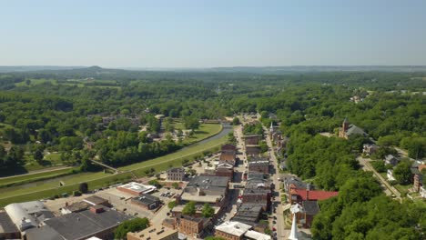 High-Aerial-View-of-Galena,-Illinois-in-Summer