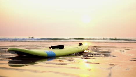 Scenery-of-Yellow-Surfboard-on-Beautiful-Beach-at-French-Coastline