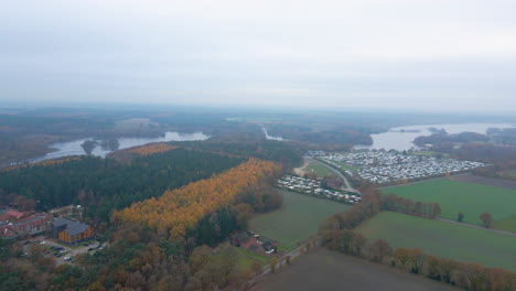 Autumn-Season-In-Germany-With-View-Of-Thülsfeld-Dam-And-Forest-Landscape-In-Mist