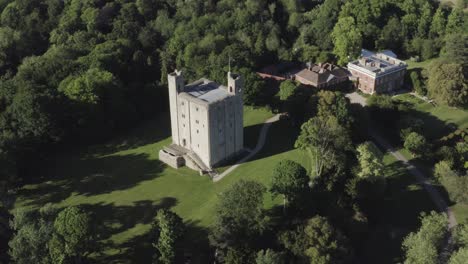 A-beautiful-summers-day-in-the-countryside-with-Hedingham-Castle-pulling-away